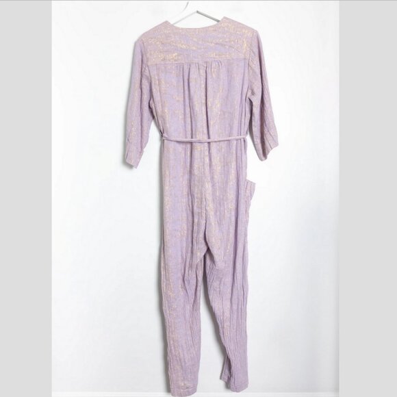 Raquel Allegra Lavender Metallic Gold Linen Abalone Button-Up Jumpsuit size 1 S - Picture 4 of 7
